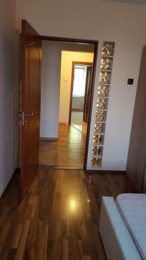 Apartament Gia Oradea Exterior foto
